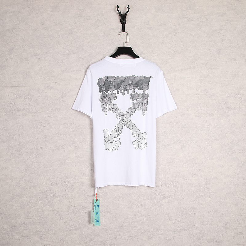 [Código Europeo] de flecha de gradiente clásico disuelto línea de advertencia de graffiti ow marca de moda pareja religiosa Camiseta de manga corta