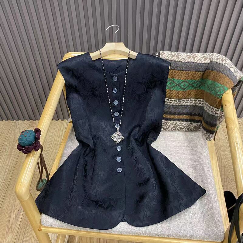 Autumn Dark Pattern Jacquard Silk Vest New Chinoiserie Retro Literary Versatile Sleeveless Vest Jacket for Women W58054