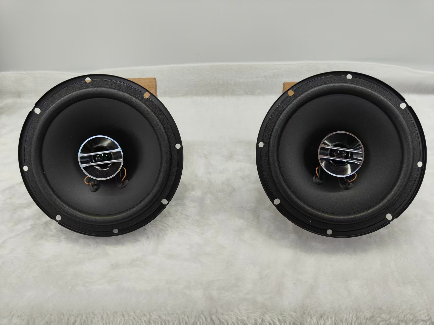 Japan's TS-F170 popular car audio set in stock, speaker subwoofer with dual voice coil speaker