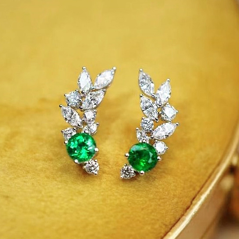 Sweet Flower Copper Ear Studs Flower Zircon Copper Earrings display picture 4