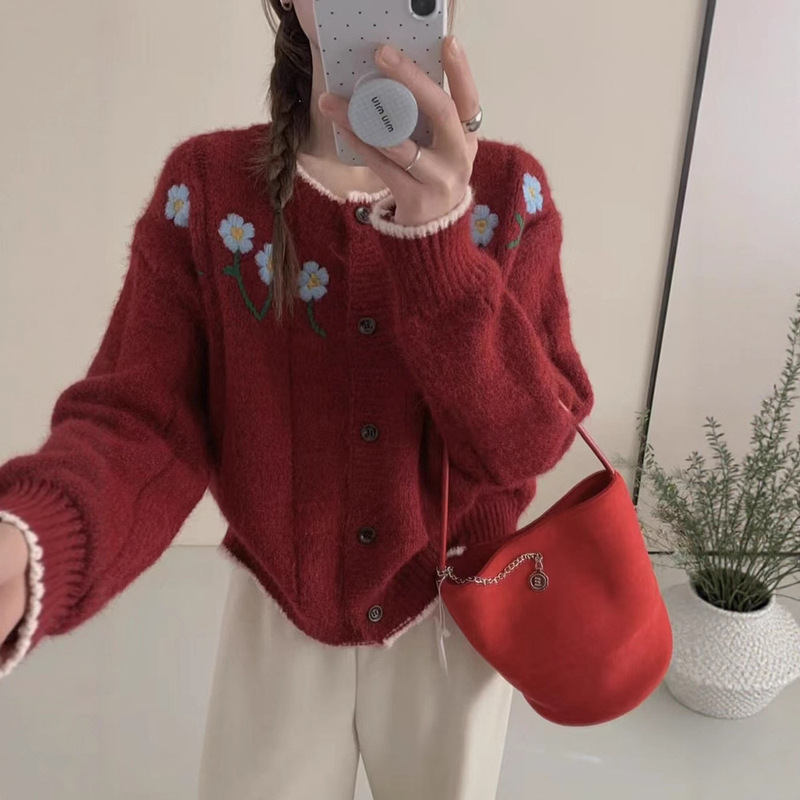 温柔甜美花朵刺绣圆领毛衣外套女2025年秋季新款长袖针织开衫|undefined