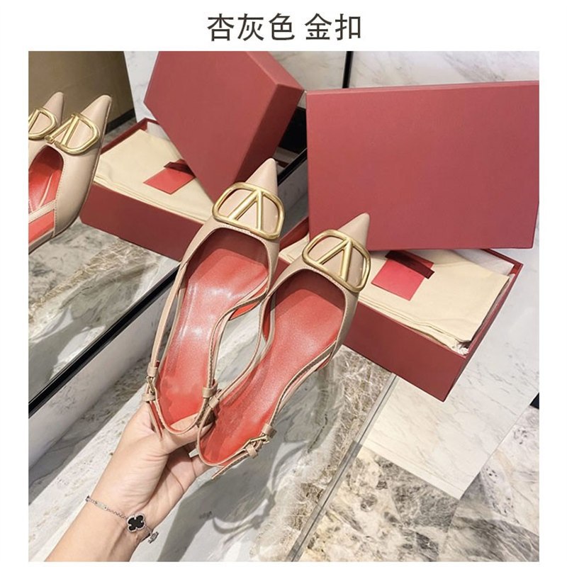 Hong Kong zapatos de tacón alto para mujeres 2025 verano nuevo punto desnudo zapatos de tacón delgado nicho francés sandalias de cabeza