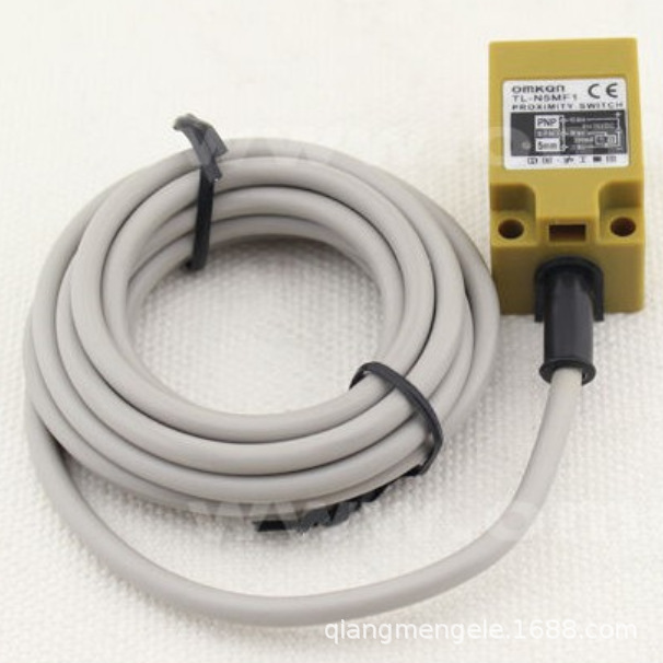 沪工集团TL-N5ME1 N5ME2电感式接近开关直流24V三线NPN常开常闭