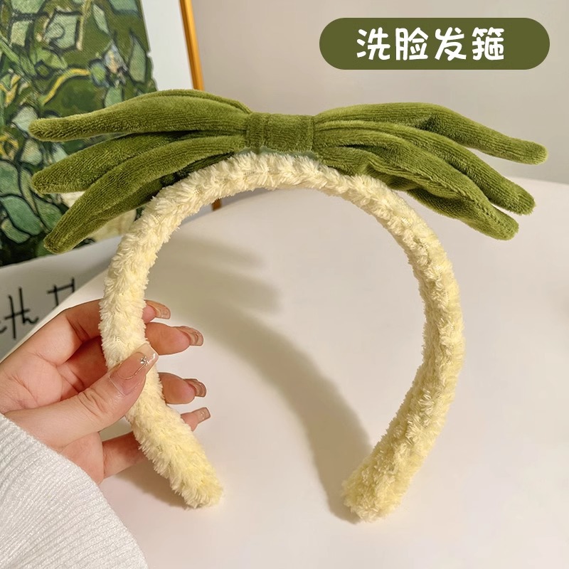 Banda de pelo de tres piezas para el lavado de cara de cangrejo diadema femenina banda de pelo de felpa Correa de muñeca de agua a prueba de humedad grutas de tocado de horquilla
