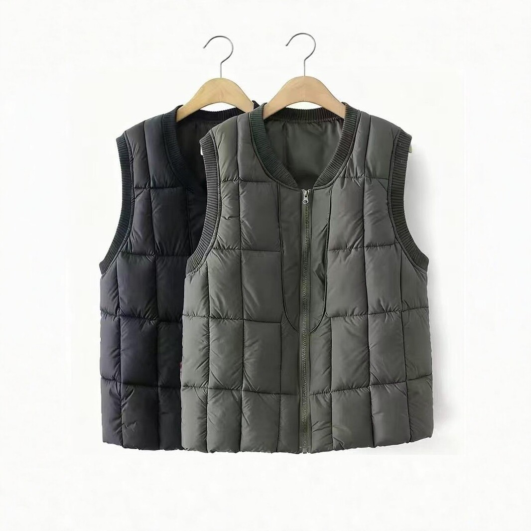 Men's Autumn and Winter Thickened Cotton Vest for Middle-Aged and Elderly Fathers, Warm Sleeveless Jacket, Solid Color Stand-Up Collar Vest