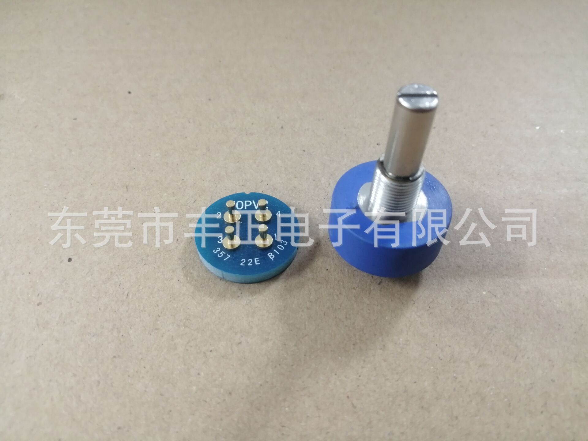 厂家供应B10K带抽头的长寿命电位器