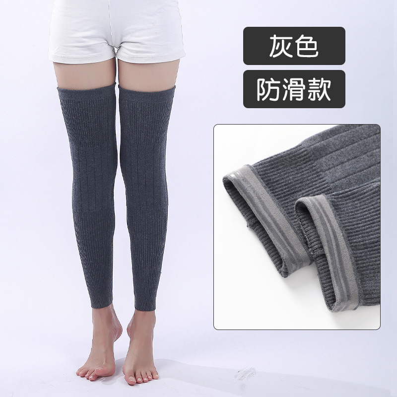 秋冬のカシミヤの毛は膝をかぶって保温します。|undefined