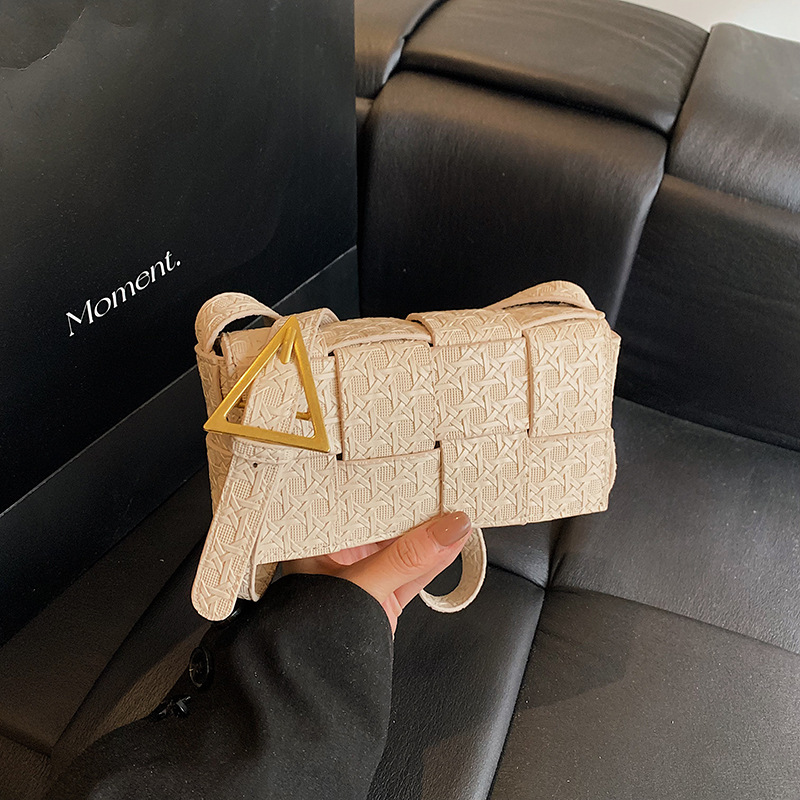 2025 primavera nueva moda coreana bolso de hombro bolso de nicho bolso de diseño de moda de mujer bolso pequeño cuadrado mochila