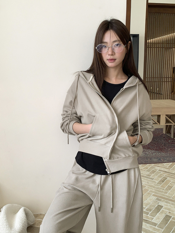 广州十三行2025秋韩系慵懒风连帽拉链口袋修身螺纹底卫衣女03077|undefined