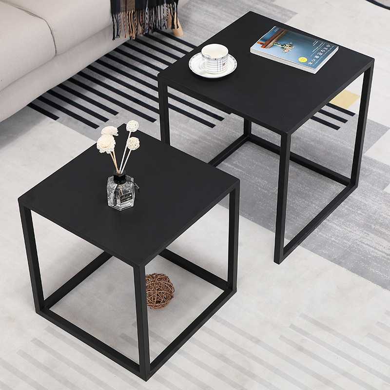 Simple mesa de café pequeña mesa cuadrada pequeño apartamento sala de estar cuadrada combinación hierro sofá mesa de esquina lateral,