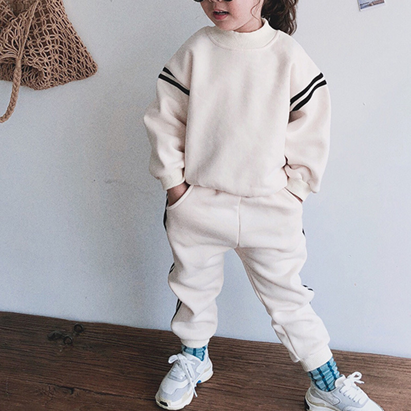 Round Neck Neckline Regular Fit Fit Type Stripe Pattern Sports Korean Style Stripe Cotton Blend Fleece Boys Clothing Sets