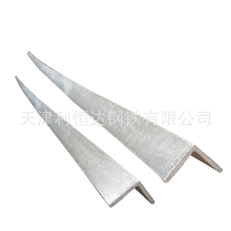 天津80*8热轧角铁 镀锌货架打孔角铁50*5 低合金90*6等边角钢