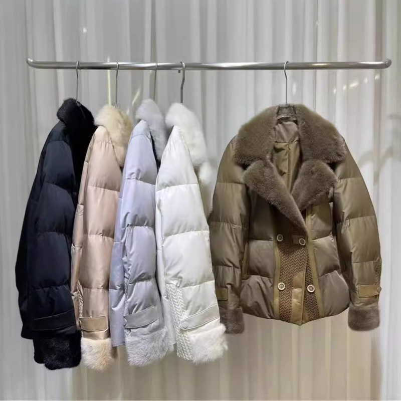 Haining Winter 2025 New High-End Mulberry Silk White Goose down Jacket for Women with Mink Fur Collar, European Style Haining Winter 2025 New High-End Mulberry Silk White Goose down Jacket for Women with Mink Fur Collar, European Style