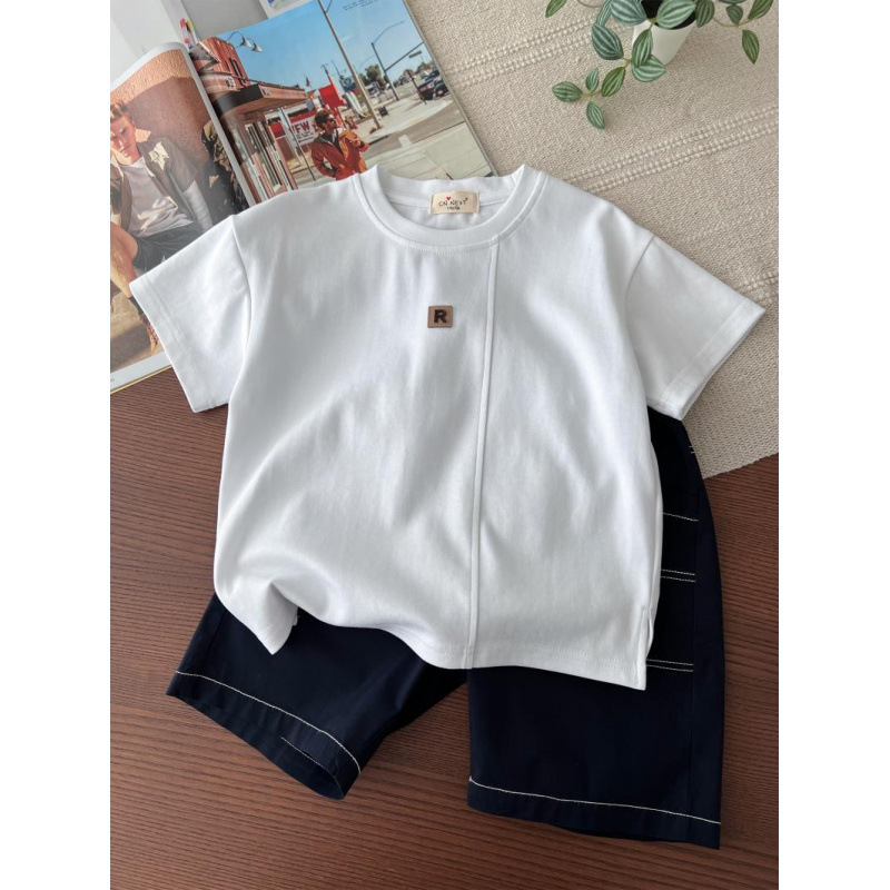 Summer trousers for boys