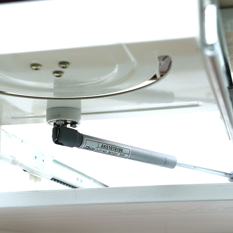 8632661319_1521115497