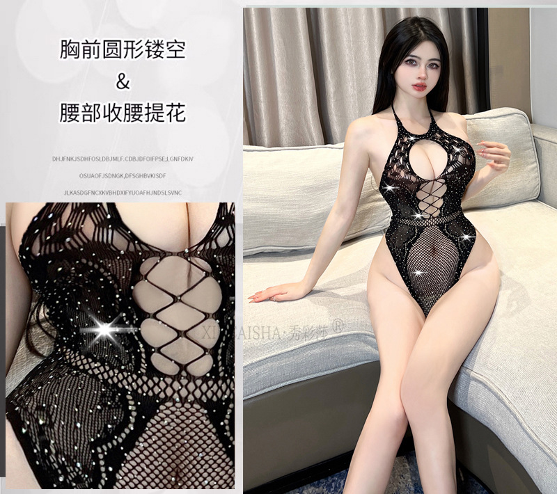 Plus Size Mesh Three-Point Bodysuit with Stockings, Black Polyester Lingerie Set — detail image 10