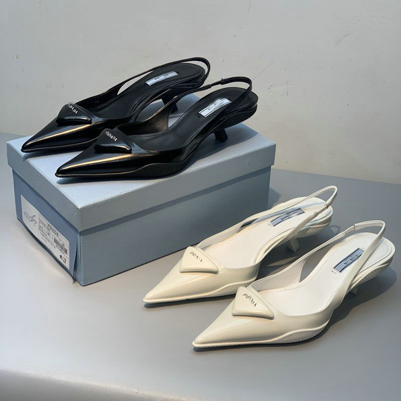 Original pointed-toe sandals for women, 2024 summer collection, featuring a kitten heel, open back, and a trendy triangular logo design