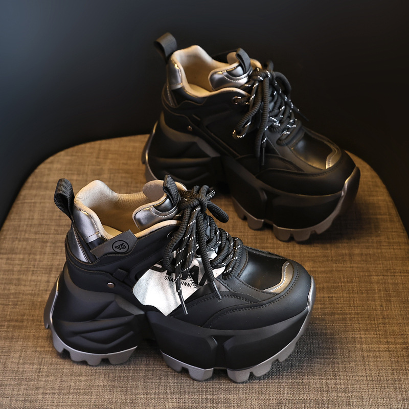 Giày sneaker chunky nữ đế dày độn cao thời trang — Màu đen