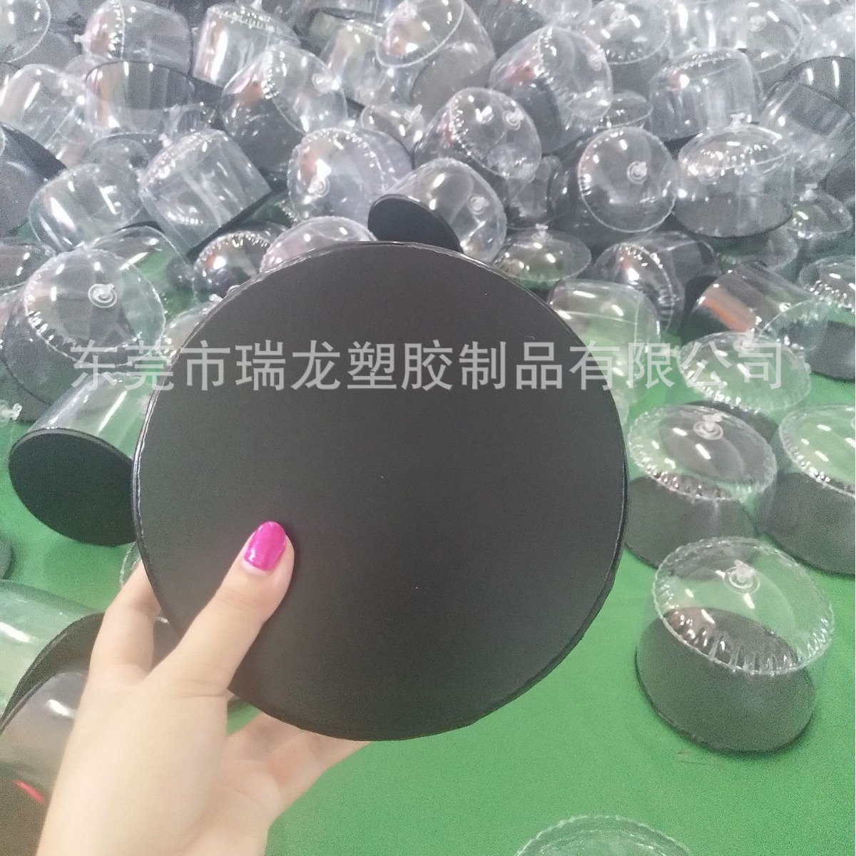 厂家定作透明PVC充气帽托PVC充气道具帽撑 充气鞋撑