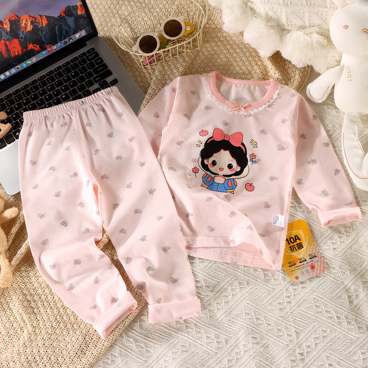 Traje de pijama para niños, ropa de aire acondicionado de dibujos animados para niños y niñas, ropa para el hogar de algodón para bebés, pantalones coreanos de manga larga para niños pequeños y medianos