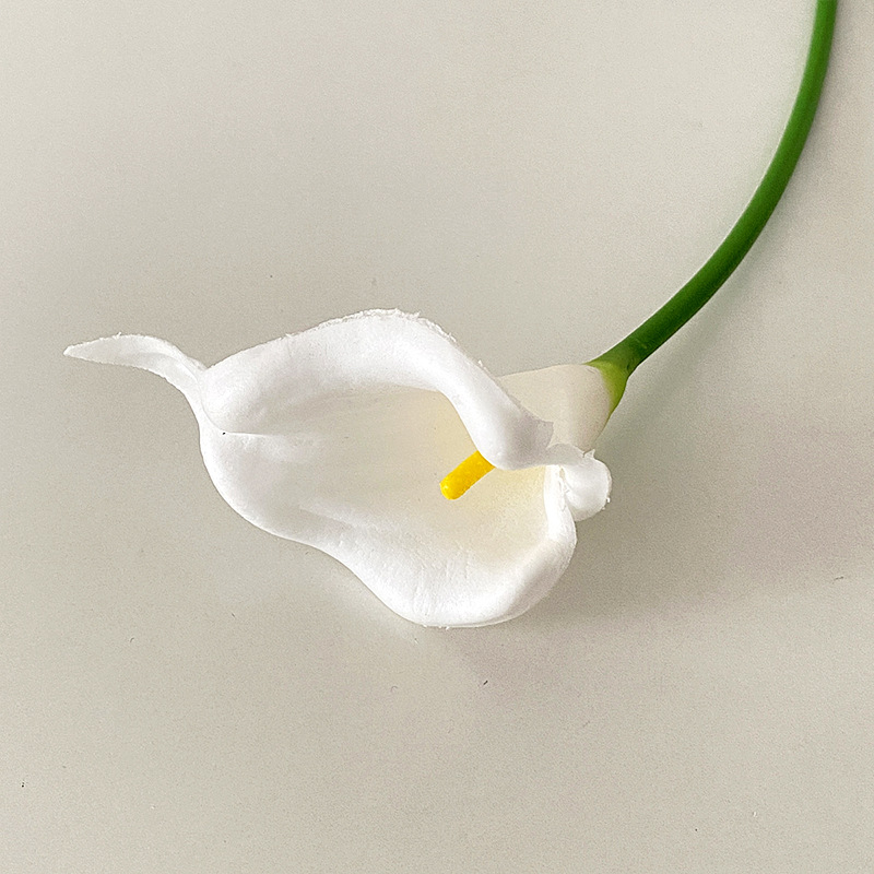Mini pu Calla Lily flor artificial ramo de la boda decoración del hogar Accesorios de fotografía flor falsa transfronteriza fábrica al por mayor