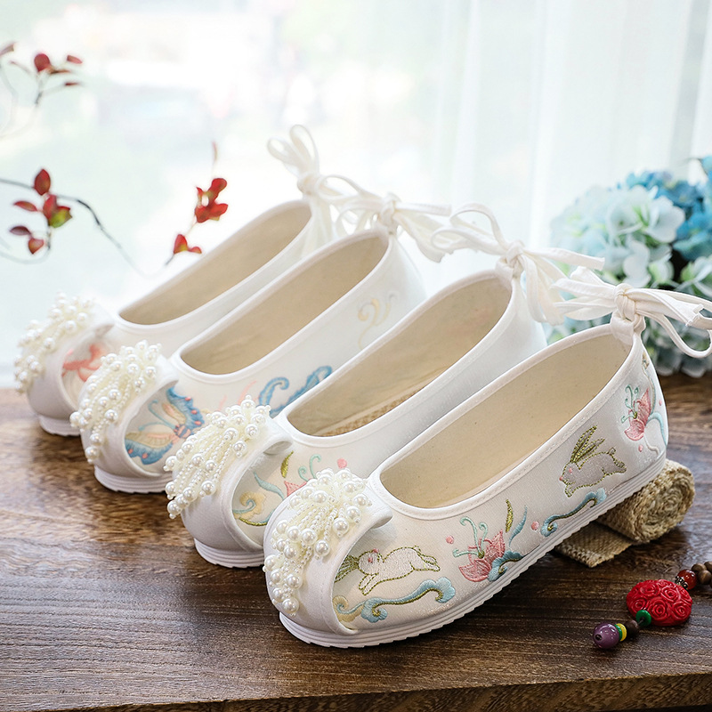 串珠汉服鞋女布鞋中国古风秀禾珍珠春夏新款平底古装鞋结婚绣花鞋|ms