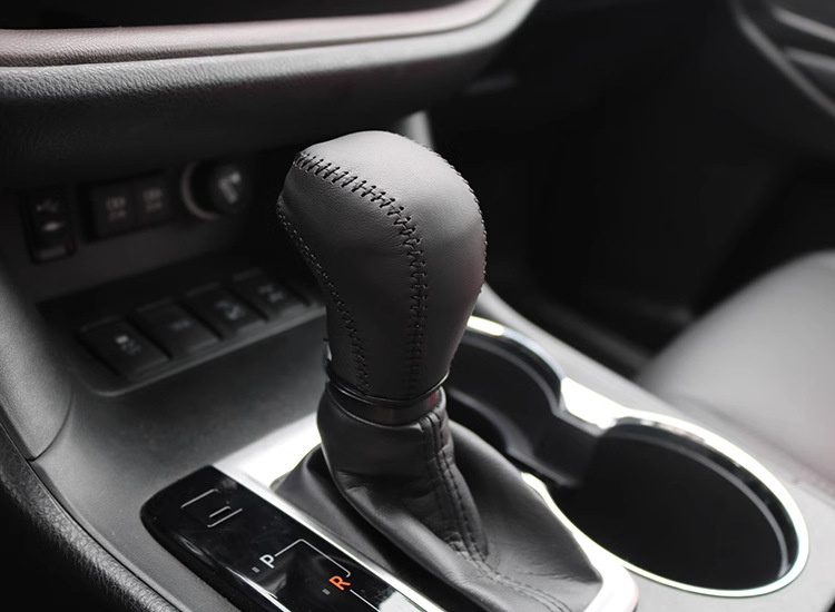 Car gear shift knob cover for Toyota Highlander 2015-2021 / Tacoma 2016-2022