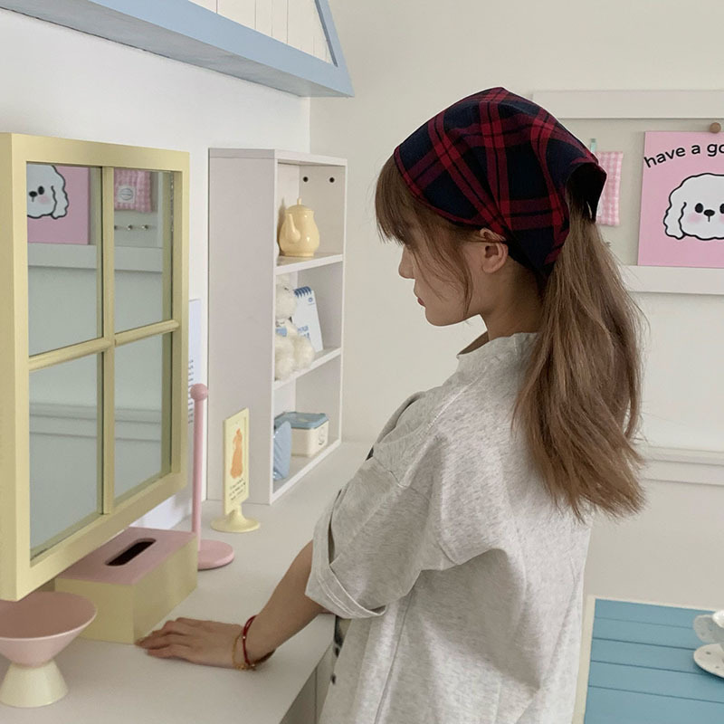 Bufanda de seda, sensación de alta calidad, nuevo pañuelo en la cabeza, diadema pastoral femenina de verano, accesorios para el cabello, bufanda triangular multiusos, bufanda, bufanda, cortina de pedo a cuadros