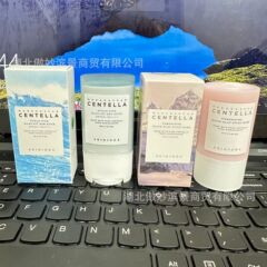 クロスボーダー SKIN1004 クレンジング スモール パウダー スティック 泥マスク アンチ/サン スティック POREMIZINC CLAY STICK MASK