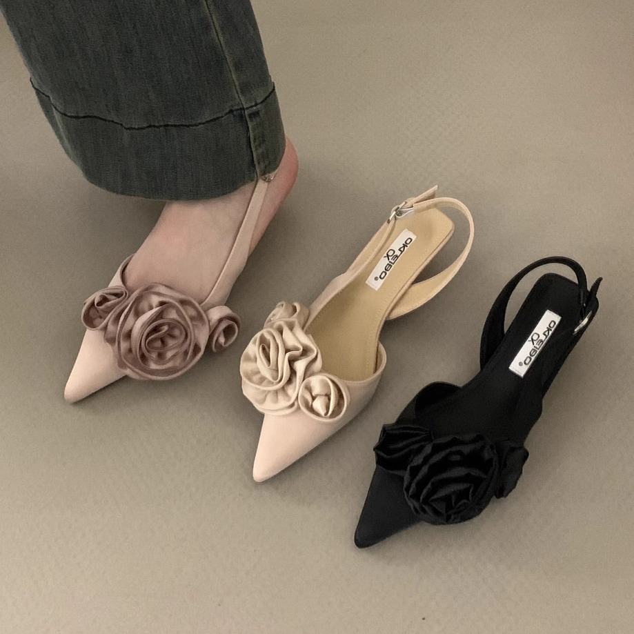 Punta estrecha francés flor negro cerrado dedo del pie Sandalias Zapatos de hadas 2024 nueva primavera y verano de la tarde de las señoras zapatos de una sola capa