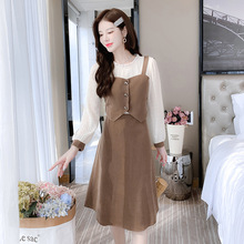 灯芯绒假两件女秋冬2025加厚新款时尚拼接配大衣内搭打底连衣裙女