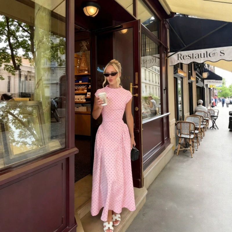 Retro Waist-Cinching A-Line Short-Sleeved Dress for Women 2026 Summer New Style Elegant Slimming Look Polka Dot Long Skirt Vacation Dress Retro Waist-Cinching A-Line Short-Sleeved Dress for Women 2026 Summer New Style Elegant Slimming Look Polka Dot Long Skirt Vacation Dress