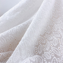 厂家直销全棉打孔绣花布 9088棉布镂空刺绣服装绣花蕾丝花边面料