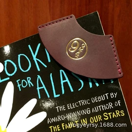 钥匙扣及钥匙扣配件;收纳袋收纳包;挂饰挂件