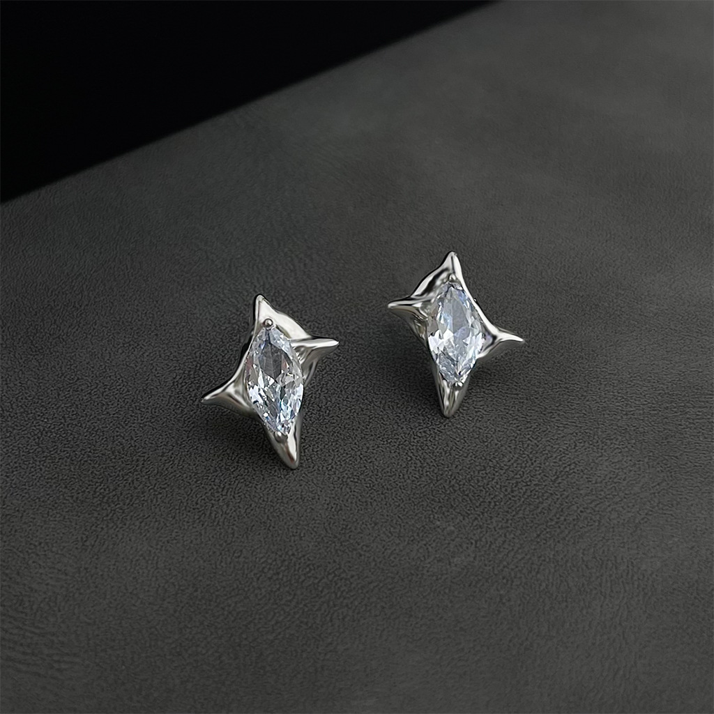 耳语_0006_组 7 拷贝.jpg