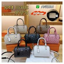 ��c��Ů�����ϻ�С̖��ʿ�D�μ��������^��б����羳����ٴ