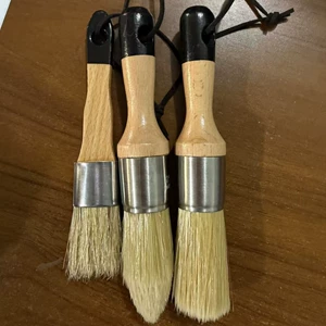 Amazon's best-selling three-piece cleaning brush set, made with boar bristles, available for wholesale from the manufacturer