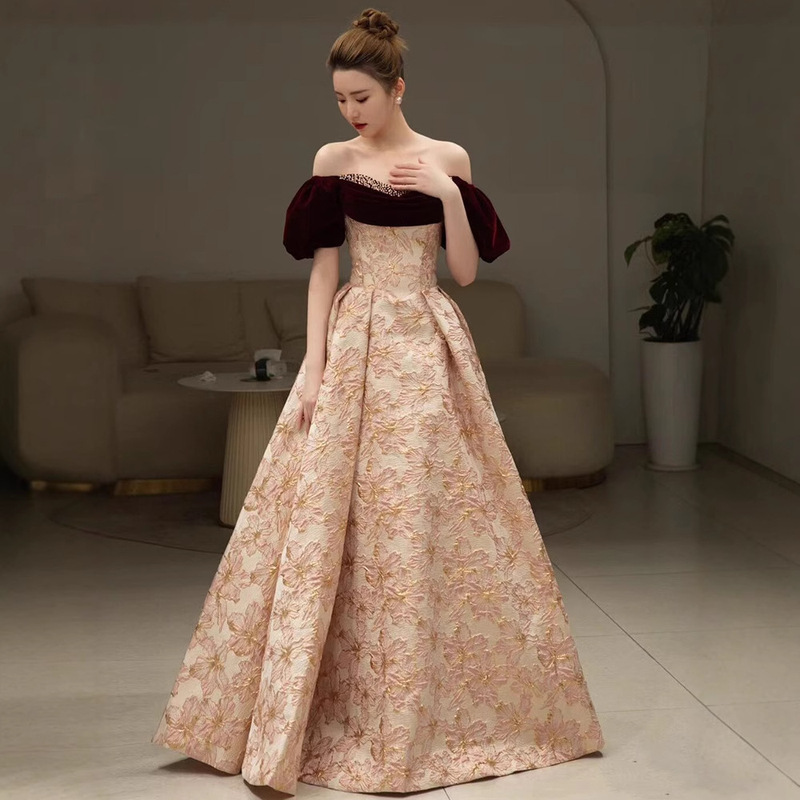 Red Evening Dress for Petite Brides 2026, High-End French-Style Wedding Engagement Dress with Off-Shoulder Design Red Evening Dress for Petite Brides 2026, High-End French-Style Wedding Engagement Dress with Off-Shoulder Design
