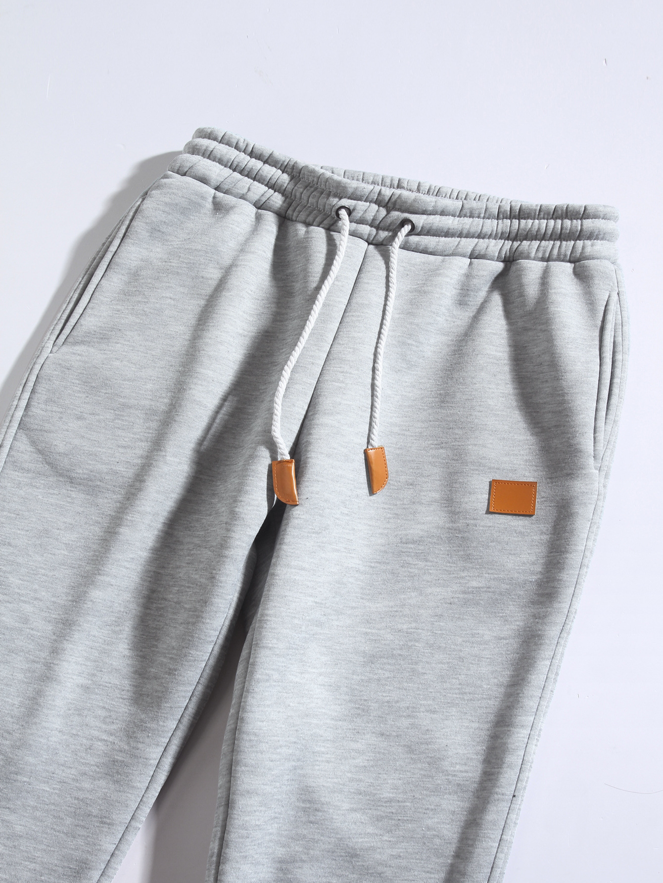 Herren-Cargohose mit mehreren Taschen – Stylische Streetwear-Freizeithose mit verstellbarem Kordelzug in der Taille und geradem Beinschnitt_voghion.com