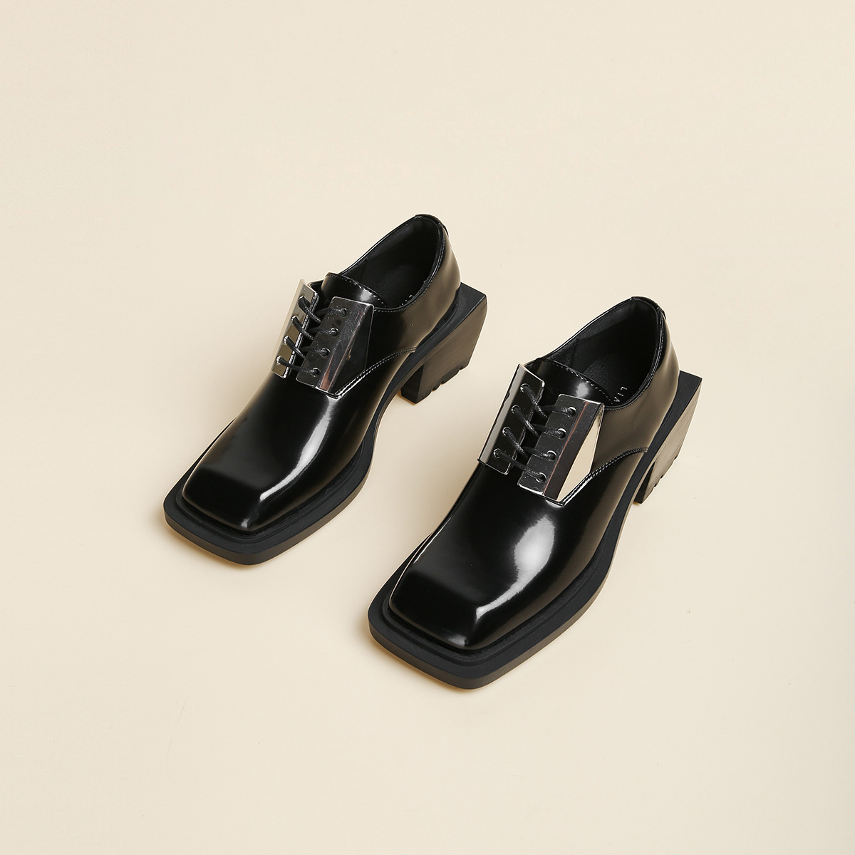 ShoeVault British Style Square Toe Derby For Men, Niche Ins Trend, Iron Plate Decoration, High-End Retro Lace-Up Leather Shoes_voghion.com