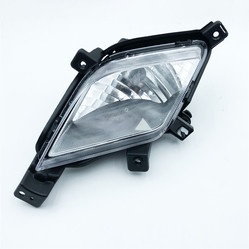Front fog lamp 8320134001 for car Corando front bumper bracket fog lamp wholesale front bumper lamp