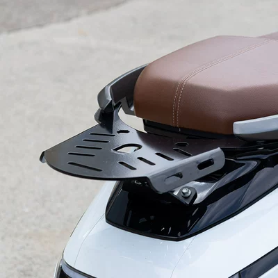 Shield Accessories, Motorcycle front windshield - flat-shelf