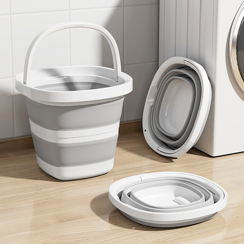 Folding Water Bucket for Home Use, Large Capacity, Portable, Collapsible Plastic Bucket with Handle, Suitable for Student Dormitories Folding Water Bucket for Home Use, Large Capacity, Portable, Collapsible Plastic Bucket with Handle, Suitable for Student Dormitories