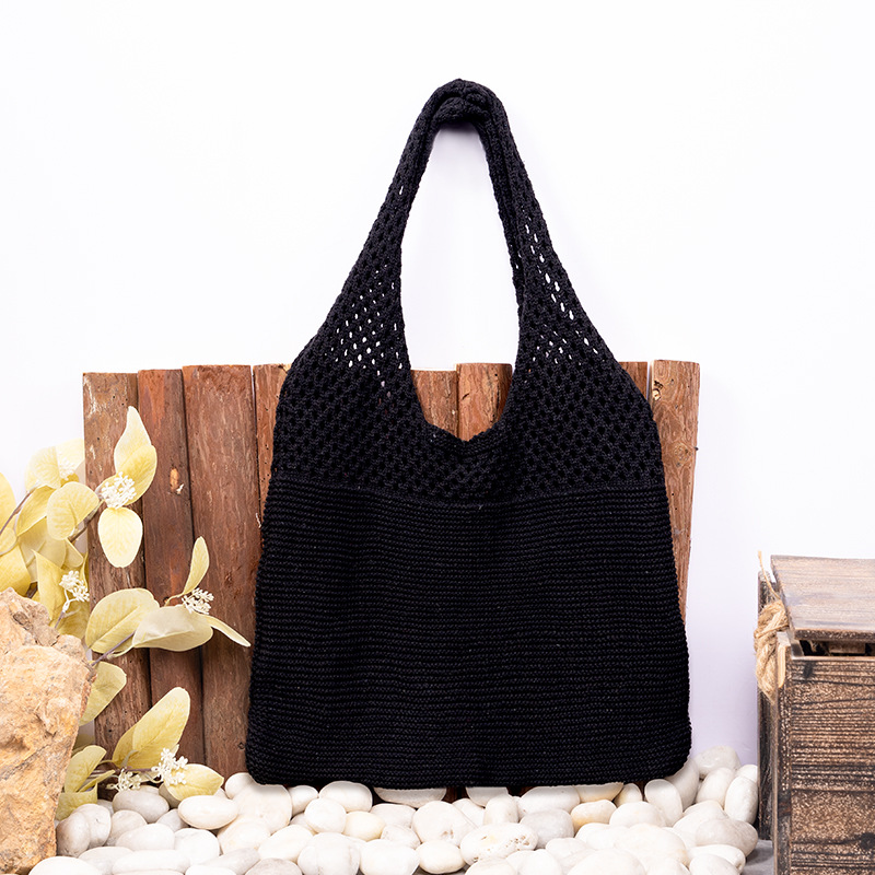 Knitted bag [black]