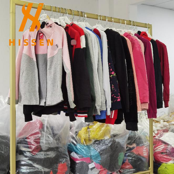 二手衣服跨境批发国际品牌秋冬外套保暖夹克usedclothesbranded
