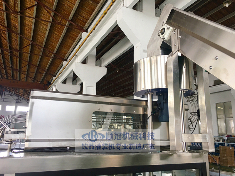 桶装水灌装机厂家 大桶山泉水生产设备