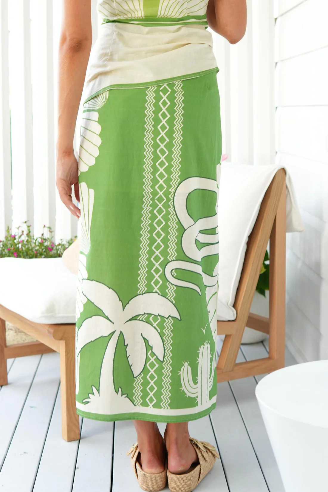 259g Weight Sleeveless Sleeve Length Skirt Dresses Type Polyester Fabric Type Skirt Co-ord Set Sets Type 2 Pieces Set Quantity Holiday, Beach Occasion Strapless Neckline Slim Fit Type Shell Pattern Summer Season Women's Gender Vacation Style Backless Craft Holiday Beach Women's Vacation Shell Polyester Skirt Co-ord Set Skirt Sets 15