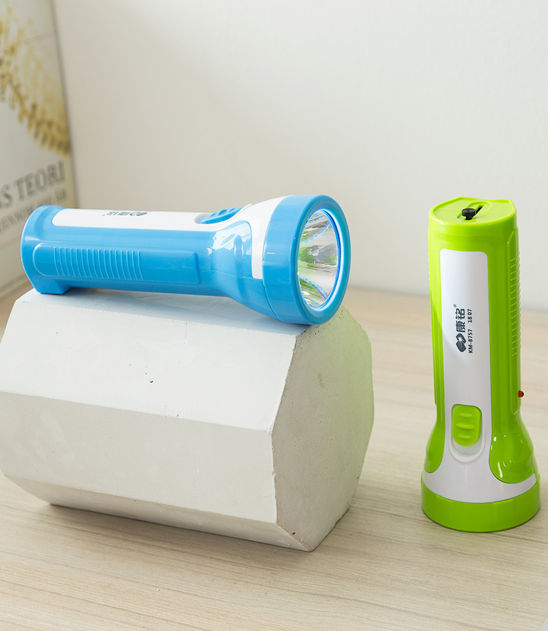 Kangming Household Led Flashlight Plastic Small Flashlight Outdoor Emergency Lighting Flashlight Color Random Portable Emergency