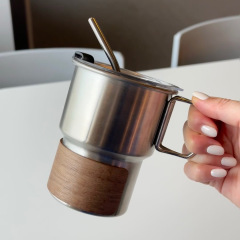 高颜値ins风304ステンレスコーヒーカップアウトドア随行カップ盖付きストローカップキャンプカフェ周辺