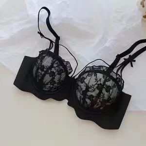 검은색